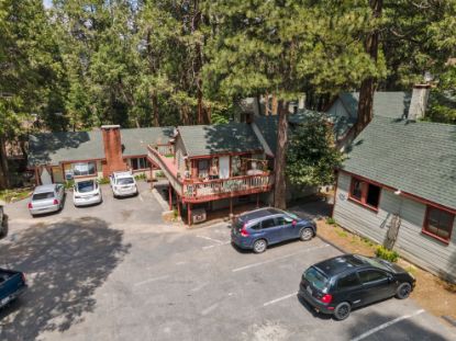 Picture of Crest Lodge Historic Mountain Inn