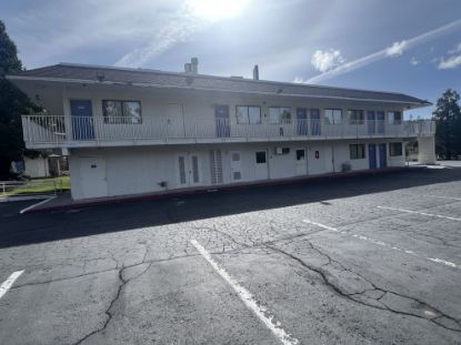 Picture of Motel 6 Weed - Mount Shasta