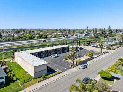 Picture of Villager Inn Motel