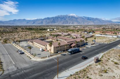 Picture of Desert Palms Spa Motel