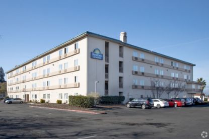 Picture of Days Inn & Suites by Wyndham Rancho Cordova