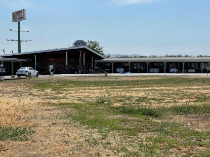 Picture of California Motel