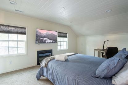 Picture of Fully furnished luxury rental Big Bear Lake