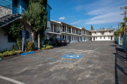 Picture of Harvard House Motel