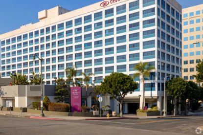 Picture of Crowne Plaza Los Angeles Harbor Hotel