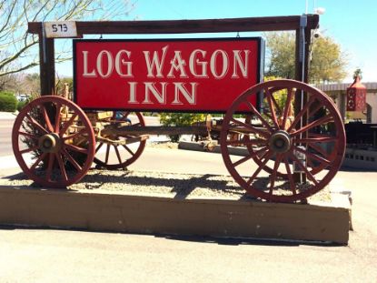 Picture of Log Wagon Inn-Seller Carry