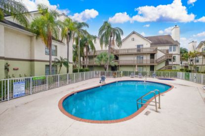 Picture of Doral Apartments