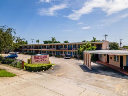 Picture of Hacienda Motel