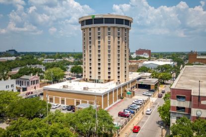 Picture of Holiday Inn Mobile Downtown Historic District Auction june 24th-26th 2024