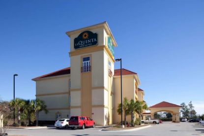 Picture of La Quinta Inn & Suites - Mobile