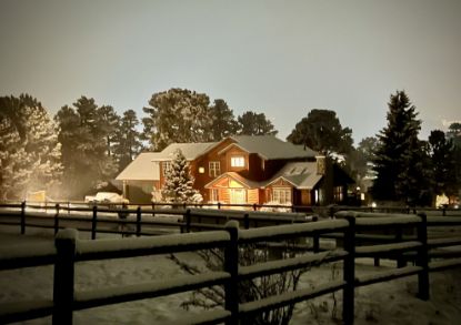 Picture of Mountain Shadows Cabins Estes Park