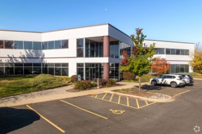 Picture of McHenry Corporate Center IV